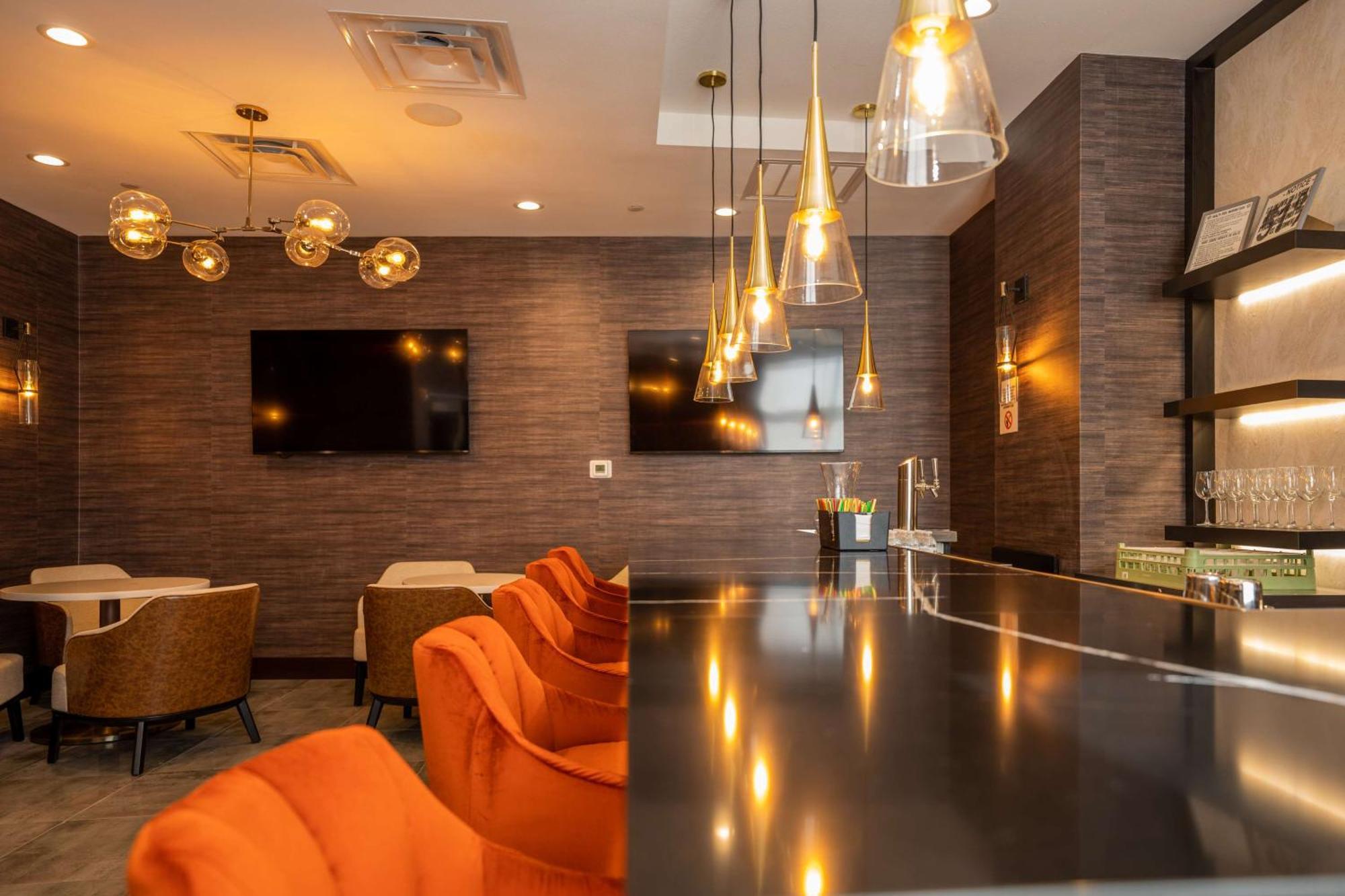 Hampton & Sugar Land, Tx Hotel 3*