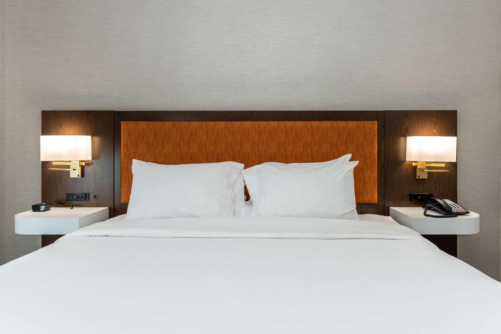 Hampton & Sugar Land, Tx Hotel