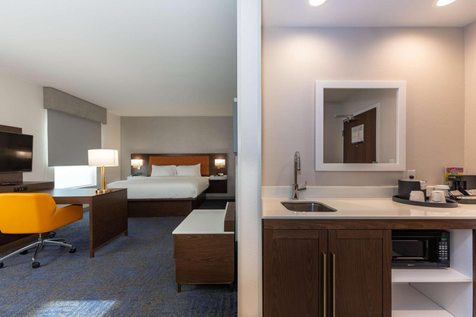 Hampton & Sugar Land, Tx Hotel Sugar Land